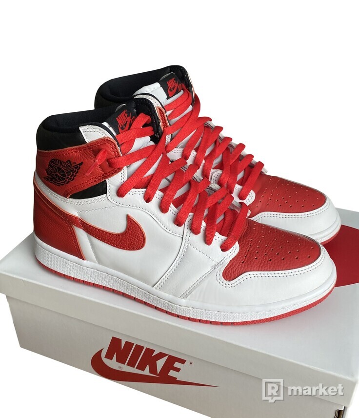 Nike Jordan 1 high heritage