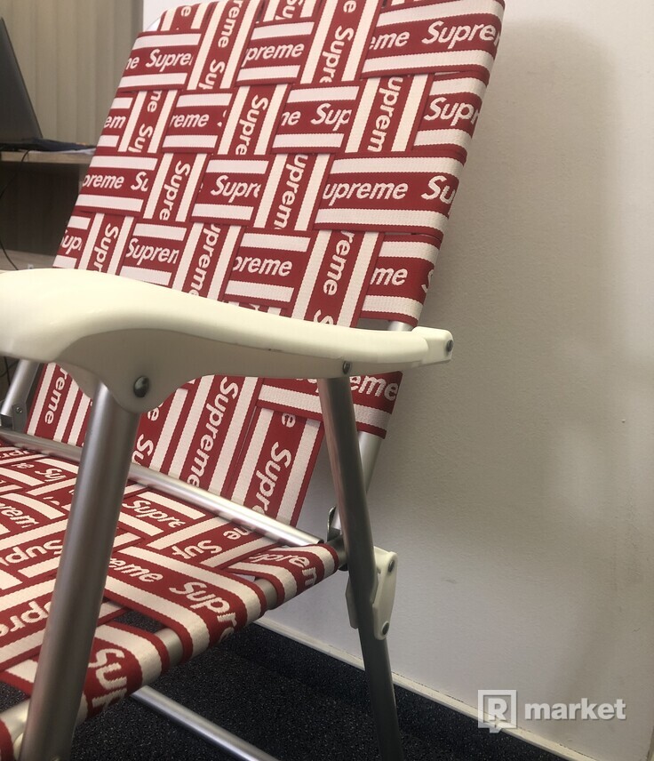 Supreme Lawn Chair Red (SS20)