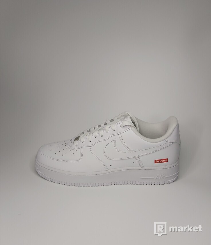 Supreme/ Nike Air Force 1 low White