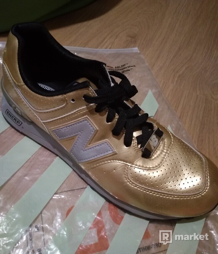 LIMITED EDITION NEW BALANCE GOLD 576