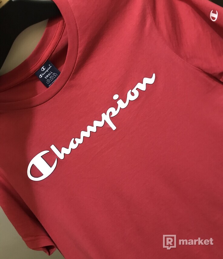 Champion triko červené