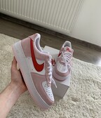 Air Force 1 Valentine’s Day