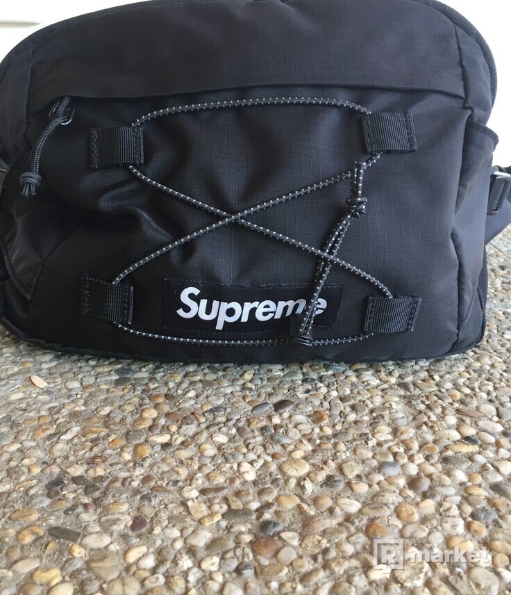 Supreme waistbag ss17