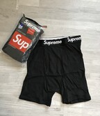 Supreme / Hanes Boxers, M, 17€ za kus