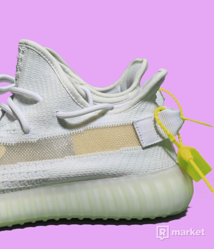 Yeezy 350 Hyperspace (Asia exclusive)