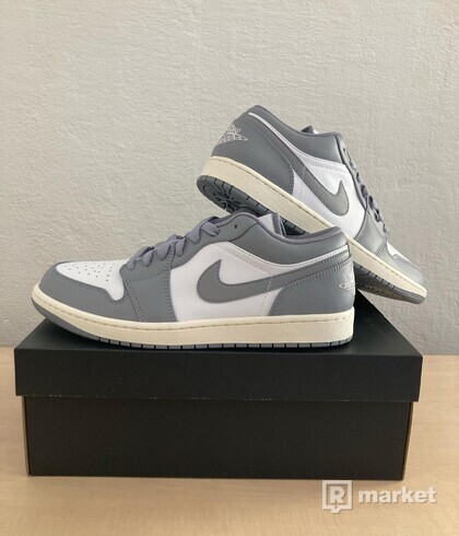 Nike Air Jordan 1 Low Vintage Grey