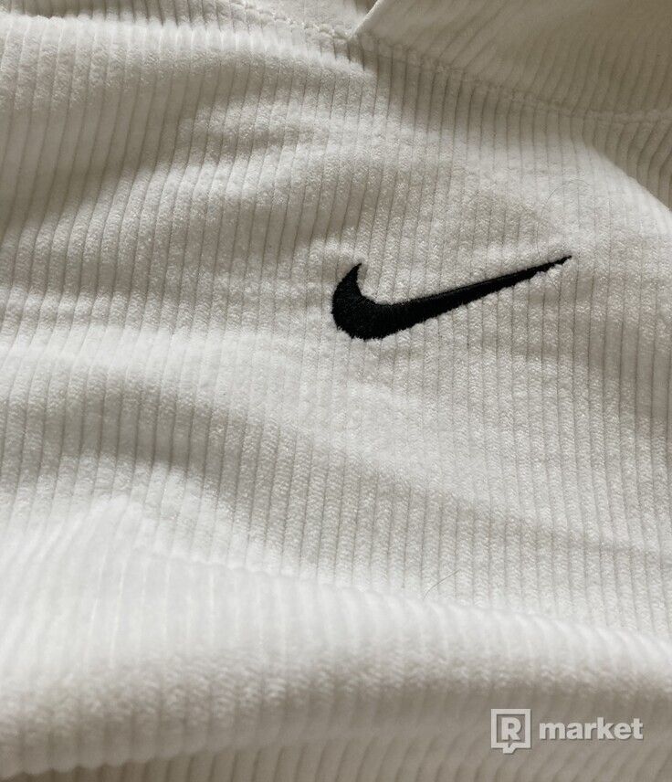 Nike mikina menčestrová / Corduroy