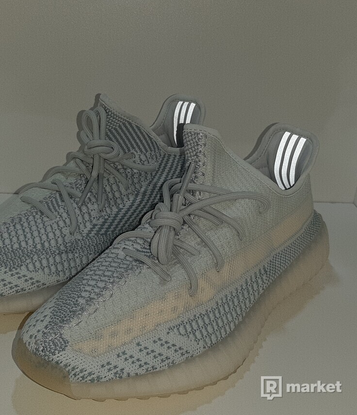 Yeezy boost 350 cloud white non-reflective