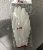 Supreme gloves