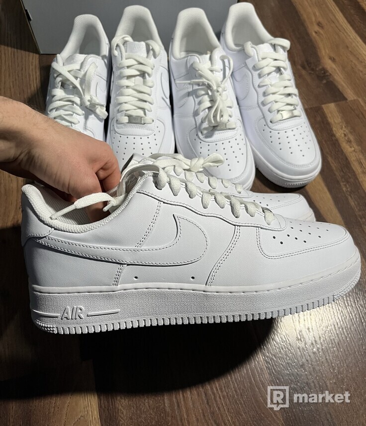 Nike air force 1 triple white W