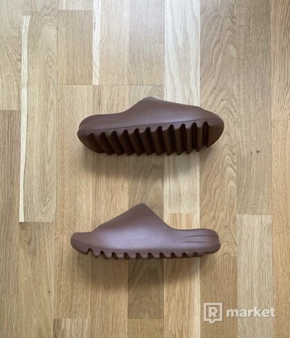 Adidas Yeezy Slides Flax