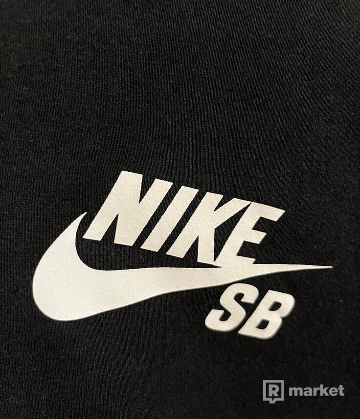 Nike SB Mikina
