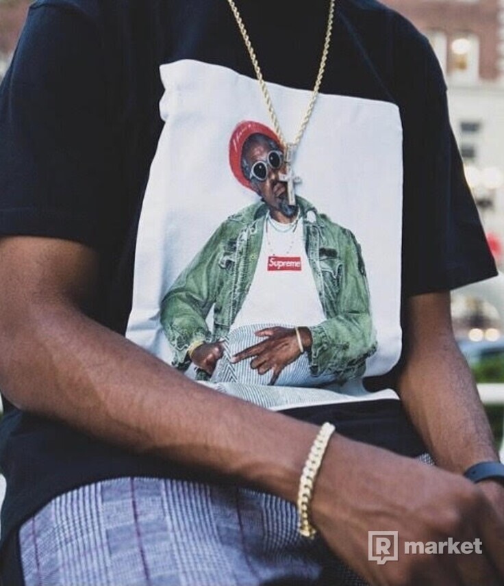 Supreme Black Andre 3000 Tee (FW22) – Refresh PGH