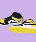 Air Jordan 1 mid Yellow toe