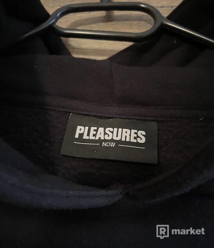 Pleasures Hoodie (Plesurewood)