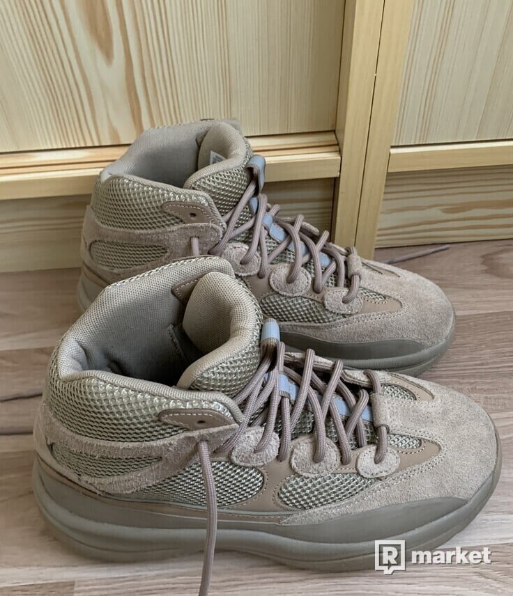 adidas Yeezy Desert Boot