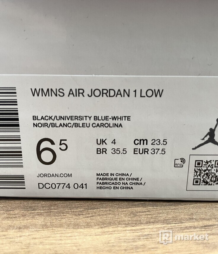 Jordan 1 Low Black University Blue White (W)