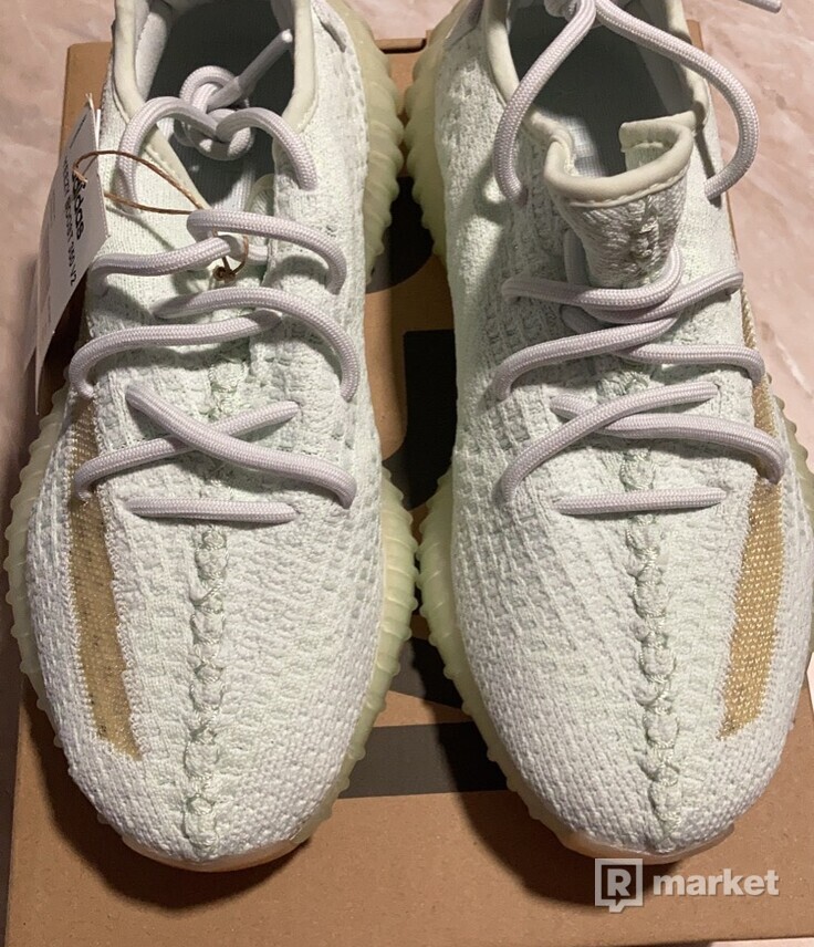 Adidas Yeezy Boost 350v2 Hyperspace