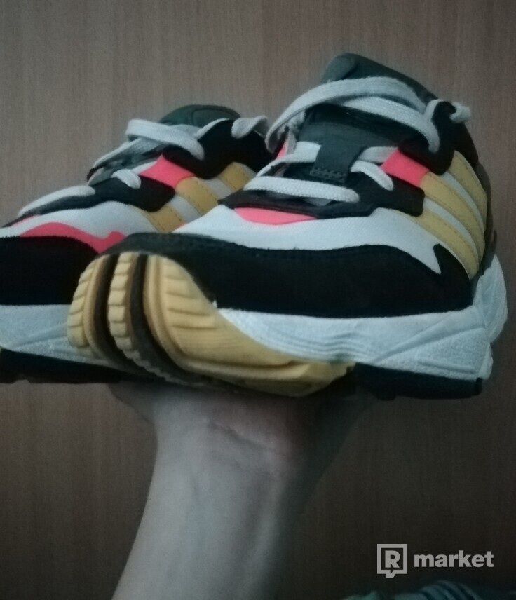 Adidas yung 96