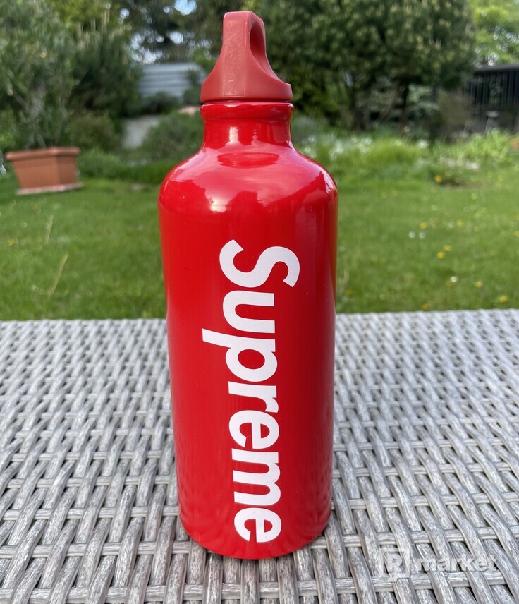 Supreme thermos bottle