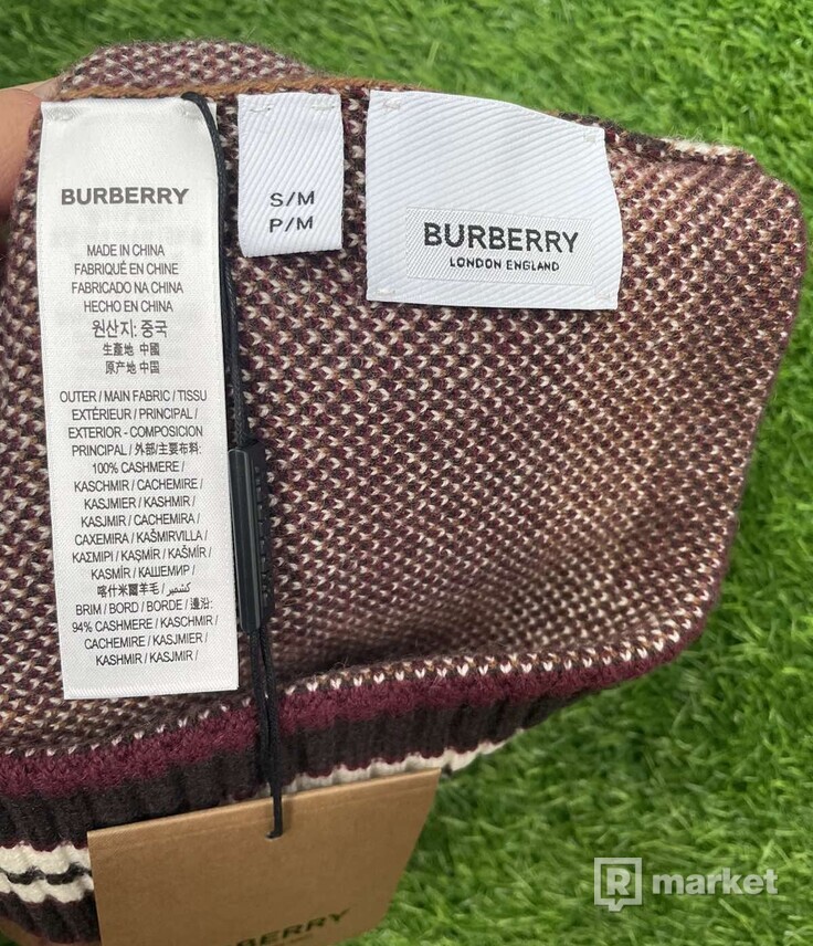Burberry cashmere beanie
