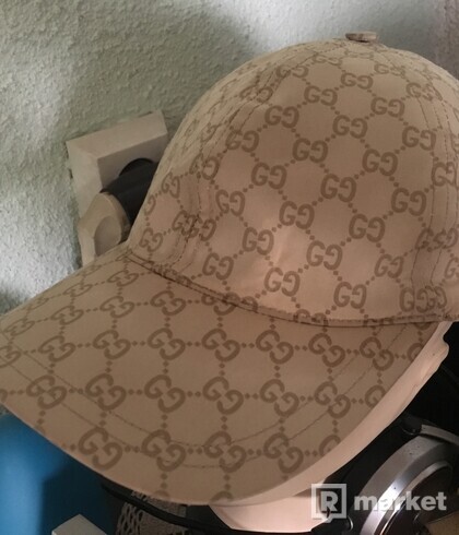 Gucci GG print cap
