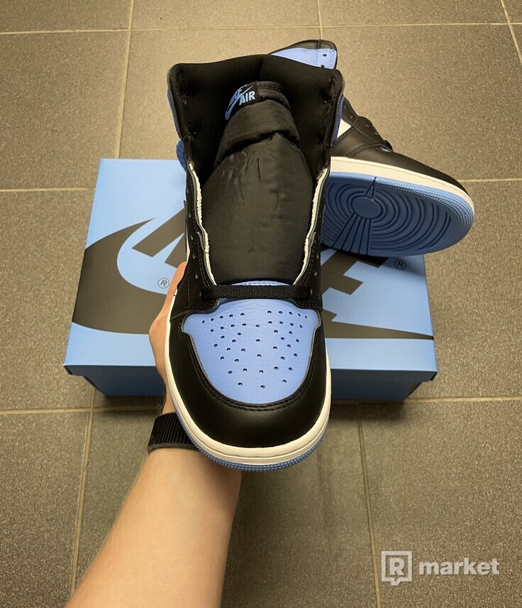 Nike Jordan 1 High UNC Toe - EU 44