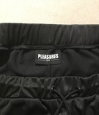 Pleasures pants