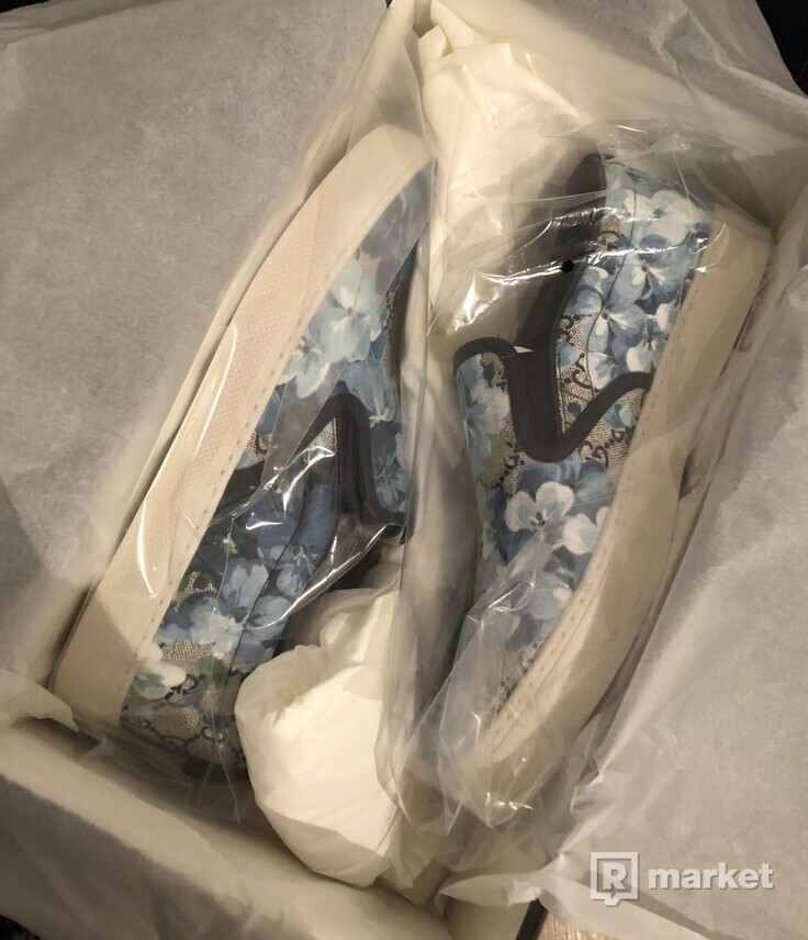 Gucci Supreme Gg Canvas Bloom Print Blue Flower Slip On Sneakers