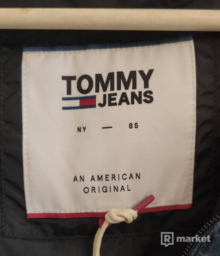 Pánská větrovka Tommy Jeans