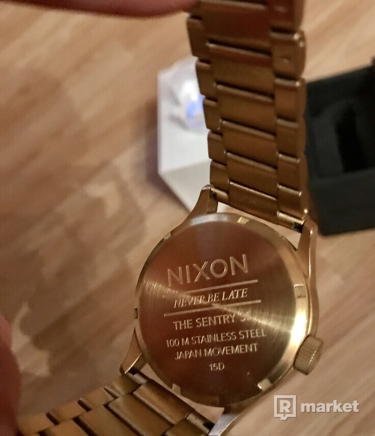 Pánske hodinky Nixon