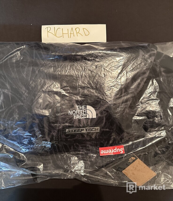 Supreme The North Face Steep Tech Fleece Pullover XL | REFRESHER
