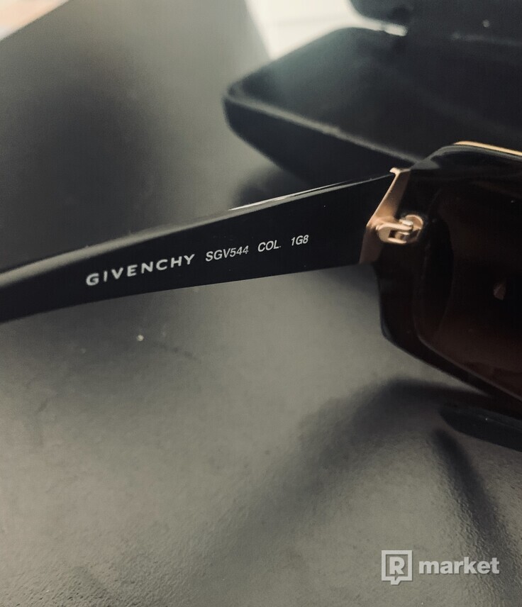 Givenchy slnečné okuliare