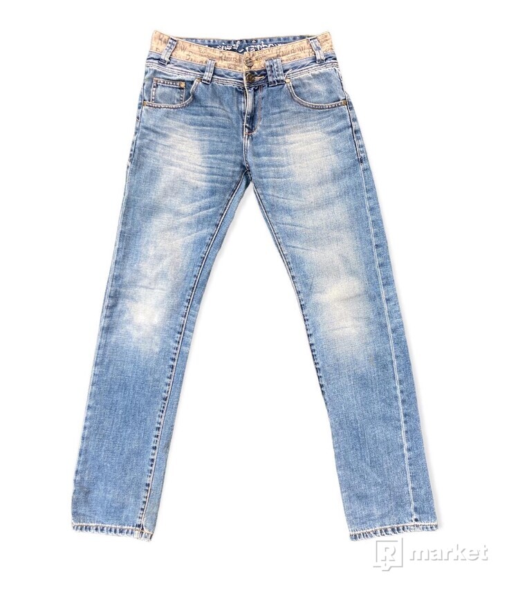 Desigual jeans