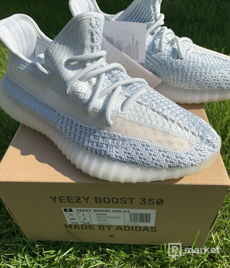 Adidas Yeezy Boost 350 v2 “Cloud White”