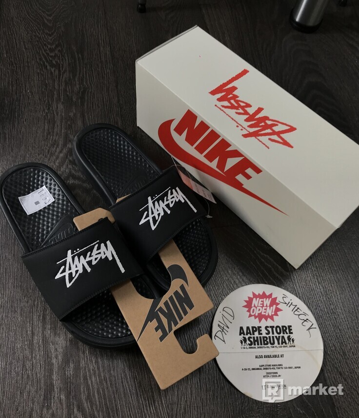 Nike x Stussy slides