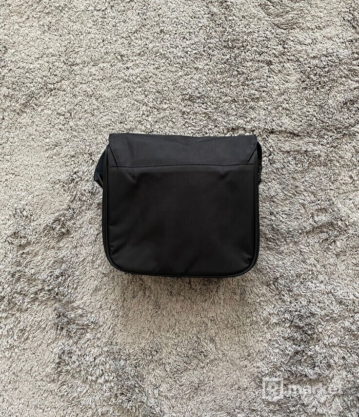 Trapstar Irongate Shoulder Bag - Black/Black