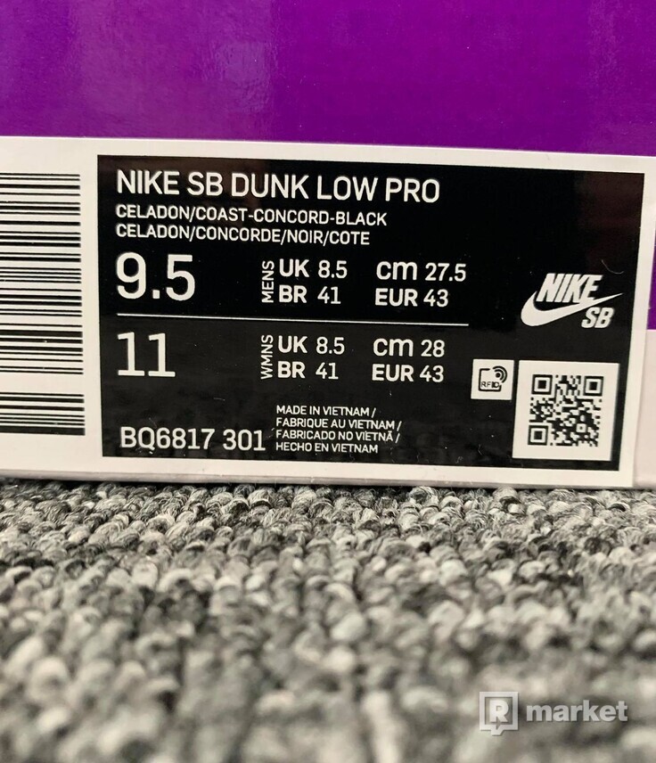 Nike Dunk Low SB Celadon (US9,5)