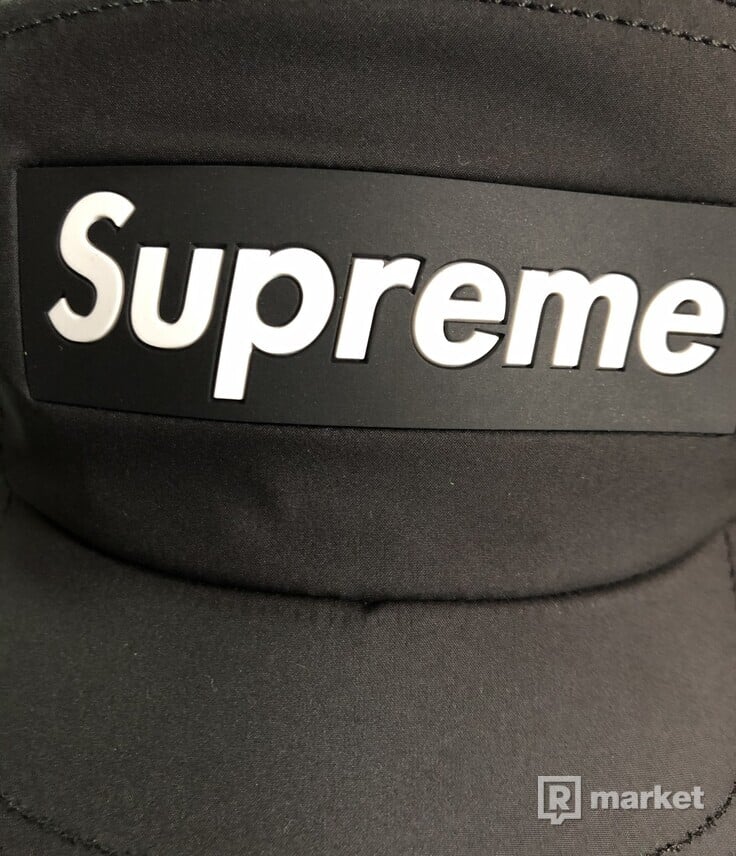 Supreme inset logo camp cap kšiltovka