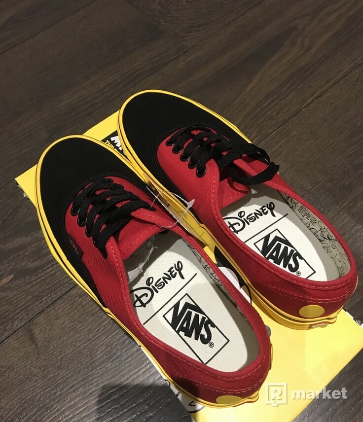 Vans “mickey mouse”