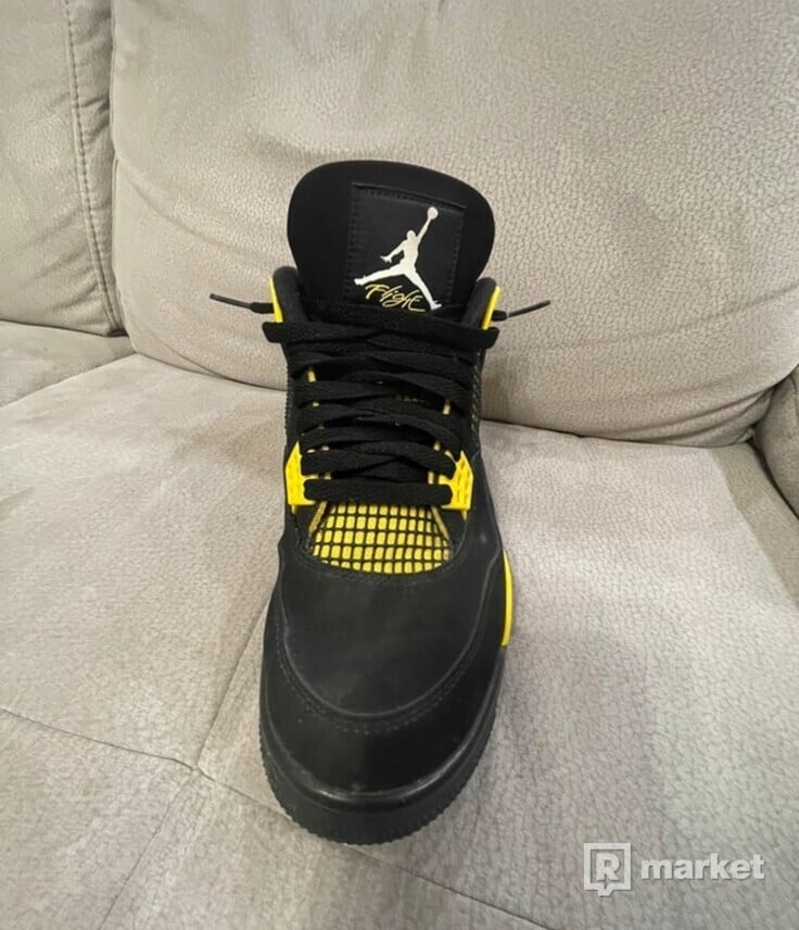 Air Jordan 4 Yellow thunder
