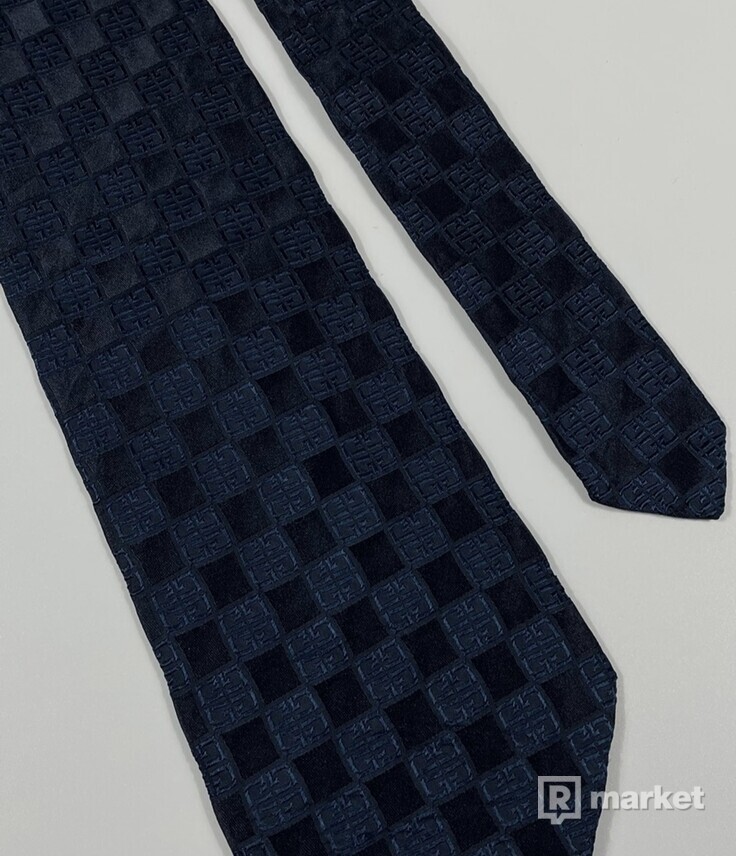 Givenchy tie
