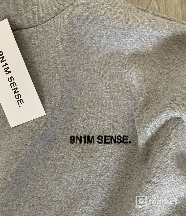 9N1M SENSE. Logo Hoodie šedá