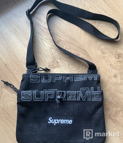 Supreme FW21 side bag