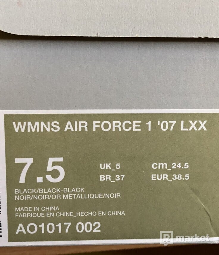 Nike WMNS Air Force 1 ‘07 LXX ‘black floral