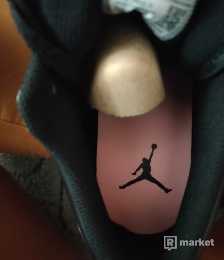 Air Jordan 1 Low Black Grey Pink