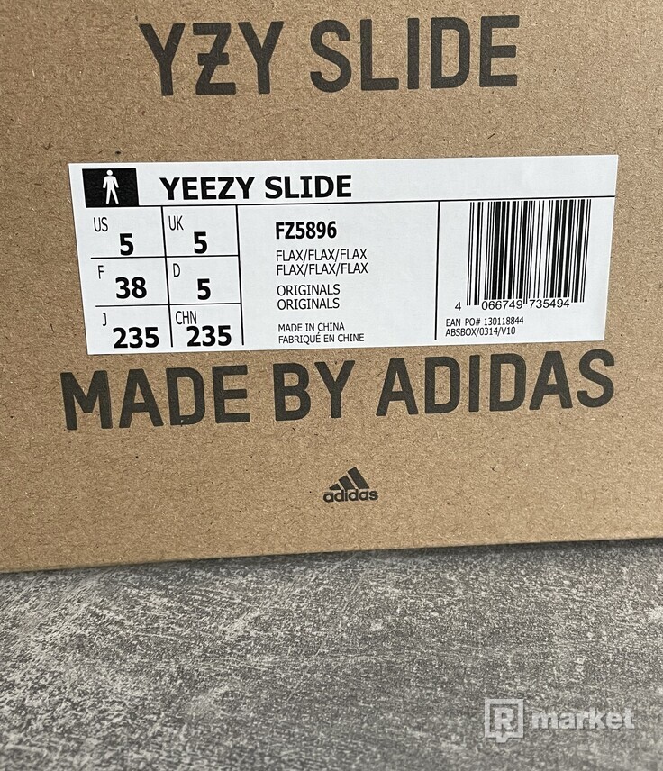 Yeezy Slide "Flax"