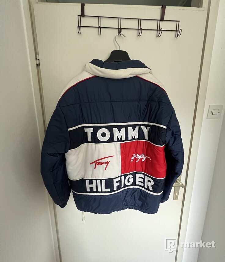 Vintage Tommy Hilfiger puffer