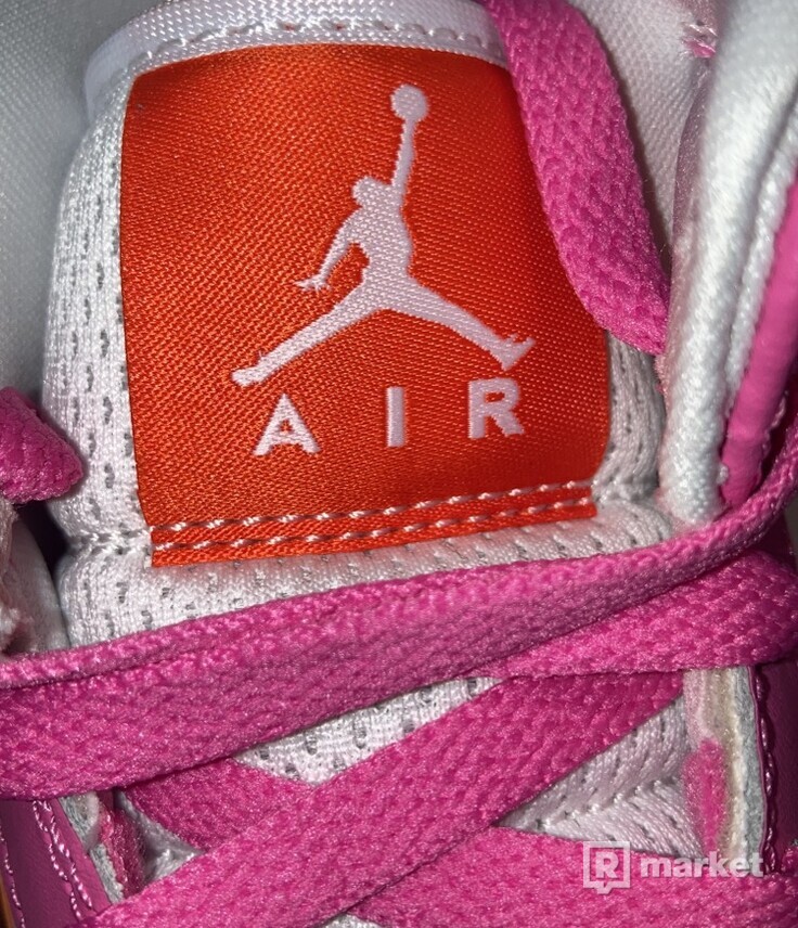 Air Jordan 1 Mid Pinksicle Safety Orange GS