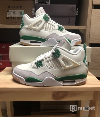 Nike SB Jordan 4 Pine Green